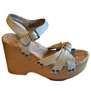 Korks Dawson Wedge Cream Size 7